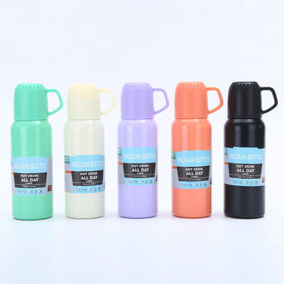 comprare Bottella di acqua isolante a vuoto Termo con tazza 648ml / 22oz Acciaio inossidabile Bottelle di acqua termica Acqua Termo Bottella Termo per bevande calde e fredde Acqua di caffè online manufacture