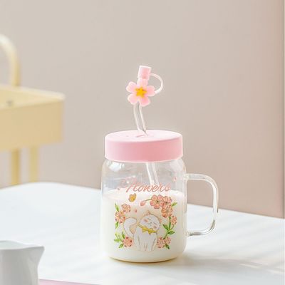 comprare Tazze di vetro affascinanti con illustrazioni di gatti bianchi e fiori in temi rosa e blu online manufacture